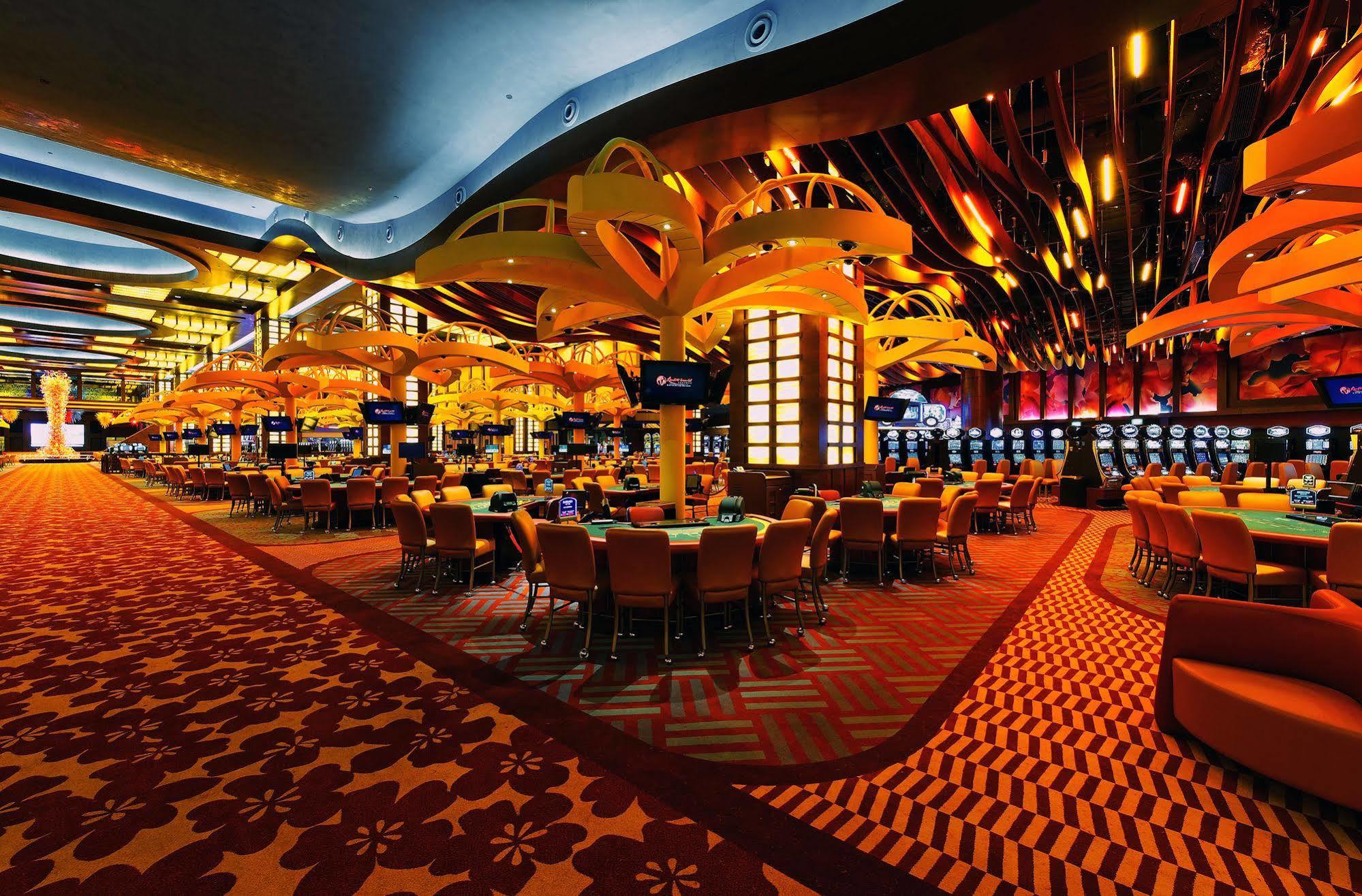 Resorts World Sentosa - Hotel Singapura Exterior foto Casino floor